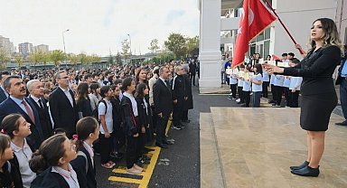 Okullarda bugün Filistin için saygı duruşunda bulunulacak
