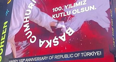 Sabancı, 100. yıl coşkusunu Times Meydanı'na taşıdı