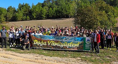 Sakarya'da doğa tutkunları anı tabiatla ölümsüzleştirdi