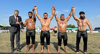 Sakaryalı pehlivanlar Bulgaristan'dan başarıyla döndü