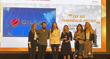 'Tek Ses Farkındalık Projesi'ne TÜHİD'den 'altın' ödül