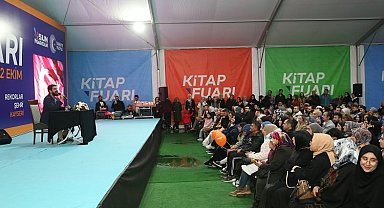 Ünlü yazarlardan Kayseri Kitap Fuarı'na övgü