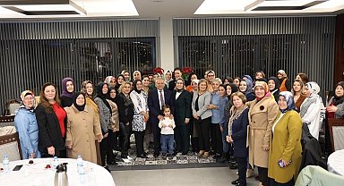 AK Parti Kayseri Kadın Kolları Büyükkılıç'ı ağırladı