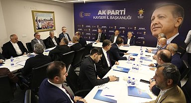 AK Parti Kayseri'den bakan ve başkanlı istişare toplantısı