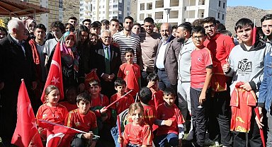 Altınoluk Sosyal Yaşam Merkezi'ne Kayserispor sürprizi