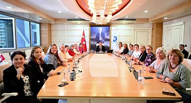 Antalya'nın kadın muhtar ve adayları eğitimde buluştu