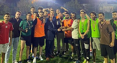 Azerbaycanlı Talebeler 100. yılda sahada buluştu