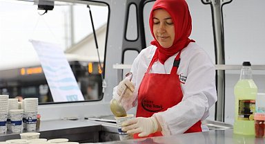 Bandırma'da iç ısıtan ikram