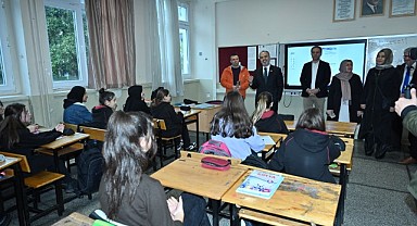 Başkan Aktaş'tan liselilere sosyal medya uyarısı