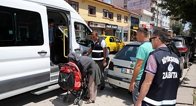 Dilencilere operasyon! 50 bin liraya el konuldu