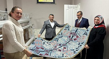 Dilovası'nda ilk halı tezgahtan indi