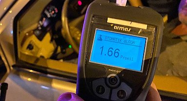 Düzce'de 166 promil alkollü çıktı ehliyetinden oldu