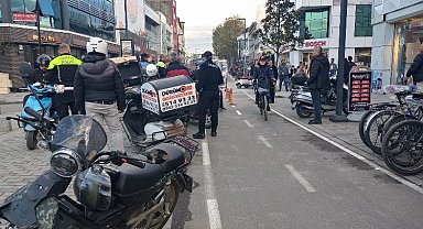 Düzce'de trafiğe kapalı yolda motosiklet denetimi