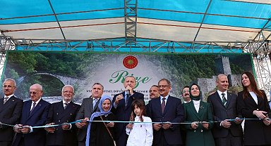 Erdoğan memleketi Rize'den dünyaya mesaj verdi... Gazze'yi çaresiz bırakmayacağız!