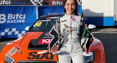 Formula 1'de 33 pilot arasında tek... Yurtdışında temsilde ise ilk kadın