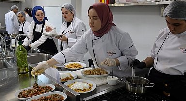 Gebze Beyaz Kalpler'den 10 parmağında 10 marifet var