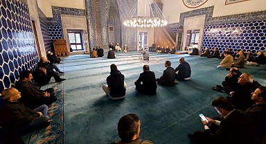 Hayat veren merhumlar dualarla anıldı