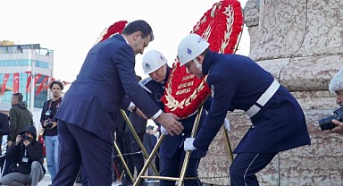 İmamoğlu "Çağlar ötesi düşünceye sahip bir lidere sahibiz"