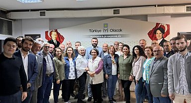 İYİ Parti Mudanya'da Erdönmez'in yeni yönetimi belli oldu