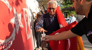 “İzlerimiz farklı, hislerimiz aynı”