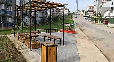 İzmit Katip Çelebi Sokak'a yeni oturma alanı