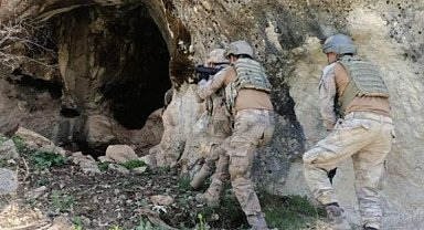 Kahramanlar-30'da 63 mağara ve sığınağa imha