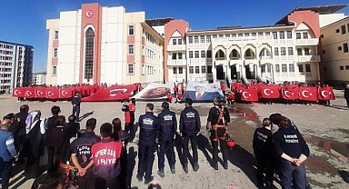 Kayseri İtfaiyesi'nden 100'ncü Yıl Tatbikatı