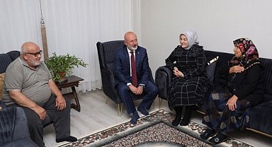 Kayseri Kocasinan'da Çolakbayrakdar ailesi misafirliğe gitti