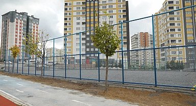 Kayseri Melikgazi'den sporseverlere 18 futbol sahası