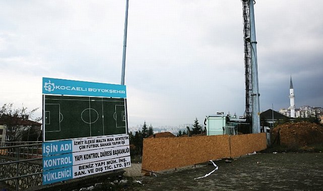 Kocaeli'den Ayazma Mahallesi'ne saha