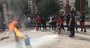 Manisa UMKE'den 'sağlıklı' yangın eğitimi