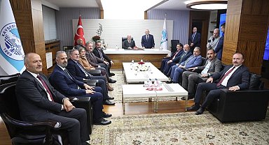 Mustafa Elitaş'tan Kayseri Büyükşehir çıkarması
