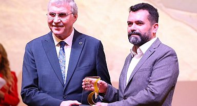 Sakarya'ya Marmara'nın 'en başarılı belediyesi' ödülü