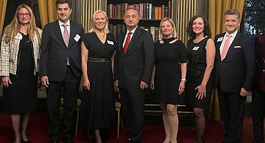 TED, Cumhuriyetin 100. Yılını Londra'da da kutladı