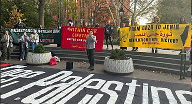 Washington Square Park'ta Filistin'e destek eylemi