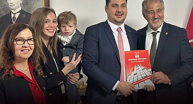 Avukat Serhat Sökmen Bornova Belediyesi'ne talip