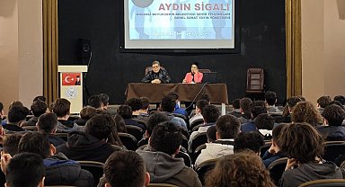 Aydın Sigalı ile tiyatro üzerine sohbet