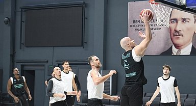 Çayırova'nın rakibi Bornova Belediye KSK