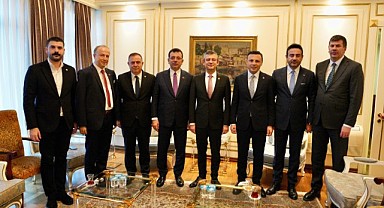 CHP Genel Başkanı Özel'den, İmamoğlu'na adaylık ziyareti