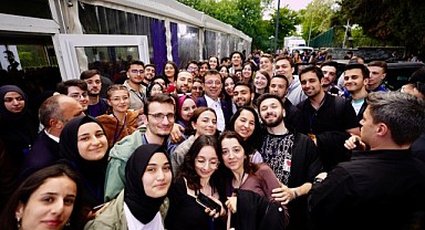 Cumhuriyet'in 100. yılında 100 bin öğrenciye eğitim desteği