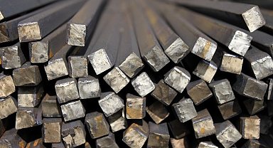 Demir ve demir dışında birim fiyatlar Kasım'da arttı