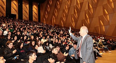 Denizlili gençlerin YKS giriş ücretleri yine Büyükşehir'den