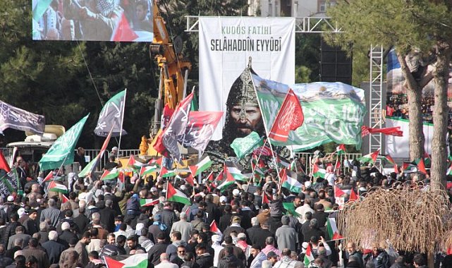 Dinler Kenti Mardin'de Gazze'ye destek mitingi