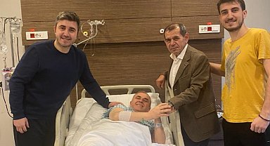 Galatasaray Başkanı Özbek'ten Çakır'a 'geçmiş olsun' ziyareti