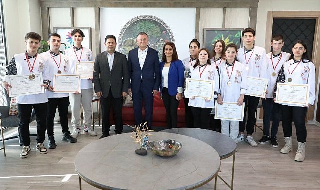 Hatay'da aşçılık öğrencilerinin başarıları ödüllendirildi