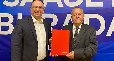 Hüseyin Es, Saadet'ten Süloğlu'na talip oldu