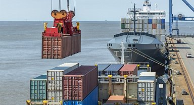 İhracatta Almanya, ithalatta Çin ilk sırada!