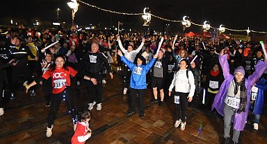 İzmir en uzun gecede koştu