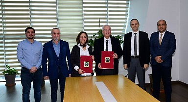 İzmir Karabağlar'da 'asansör' protokolü