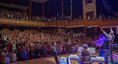 İzmir'in sanat kalbi 15 yaşında